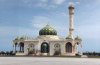 Muscat: the Sultan's private mosque (photo by G.Frysinger)