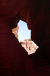 Saudi Arabia - Madain Salah: keyhole view - photo by F.Rigaud